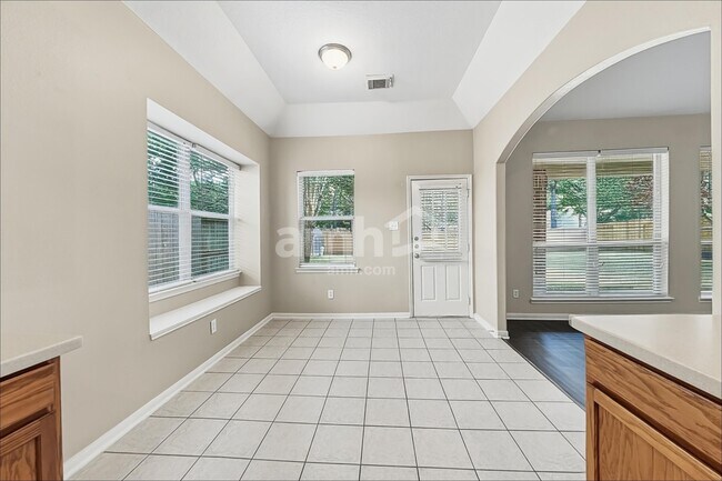 Foto del edificio - 25803 Bayou Arbor Ln