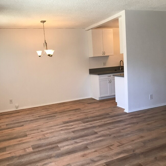 Foto del edificio - Camarillo Apartments