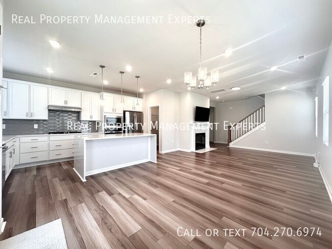 Building Photo - 112 Atterberry Aly