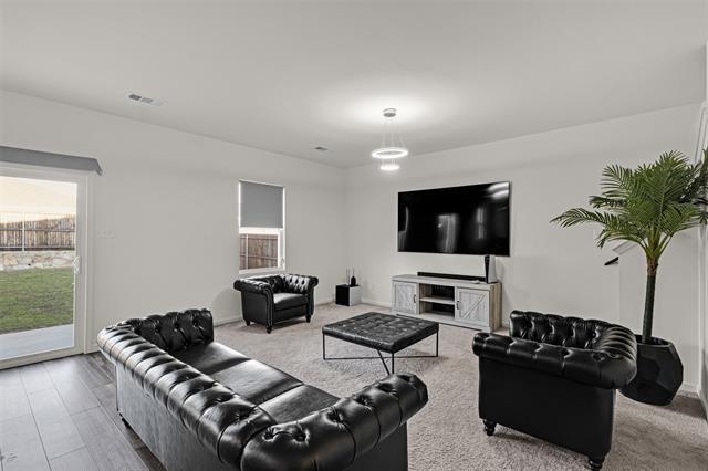 Foto del edificio - 8348 Hawkview Dr