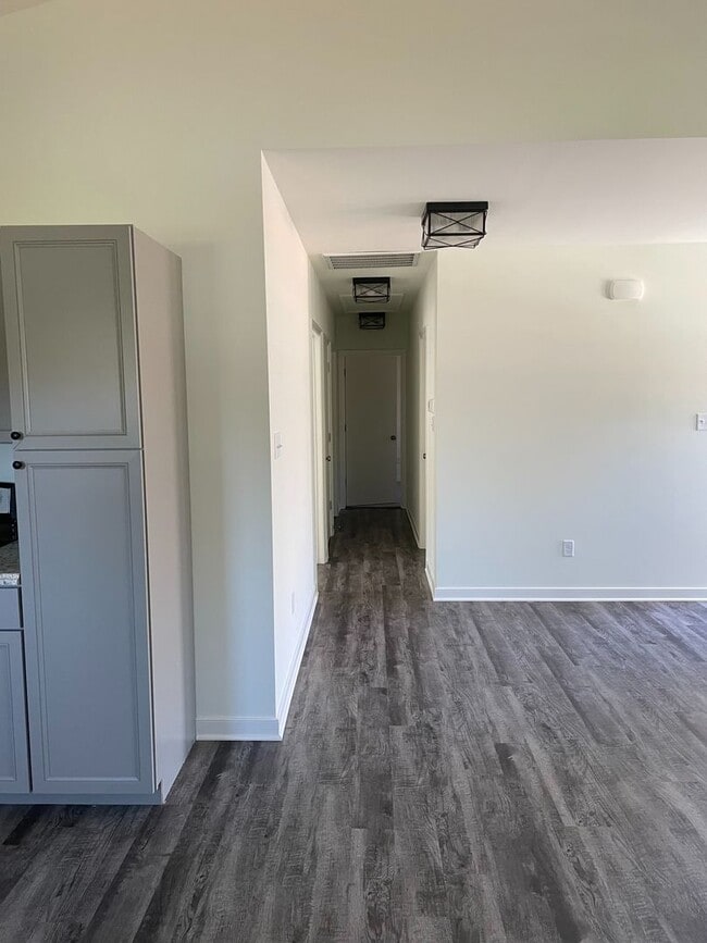 Building Photo - RENTAL IN POWHATAN!!!