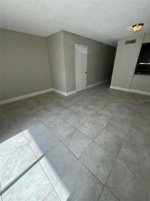Building Photo - 1179 Bentley Rd