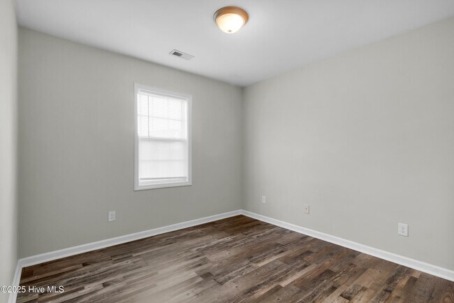 Foto del edificio - 152 Crooked Run Dr