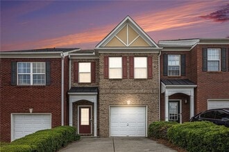 Building Photo - 2279 Hawks Bluff Trail NW