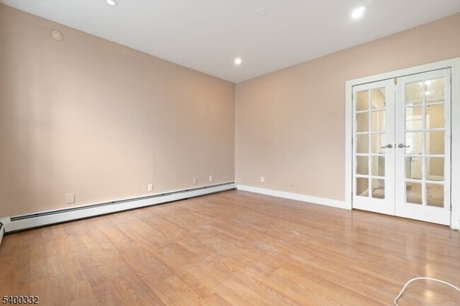 Foto del edificio - 288 N 6th St