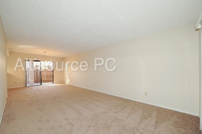 Building Photo - 9209 Seminole Blvd