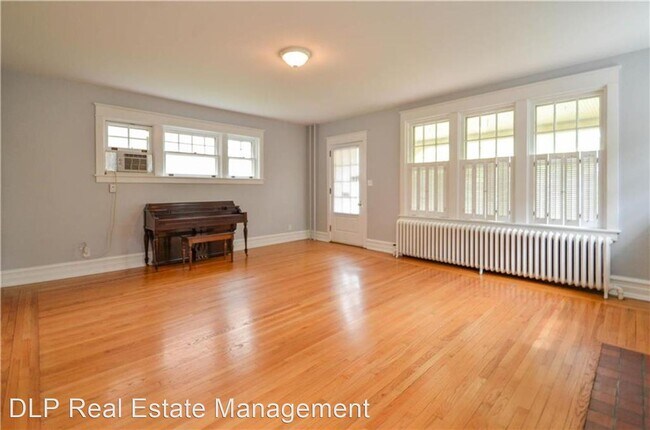 Building Photo - 5 br, 2.5 bath House - 1831 Hamilton Street