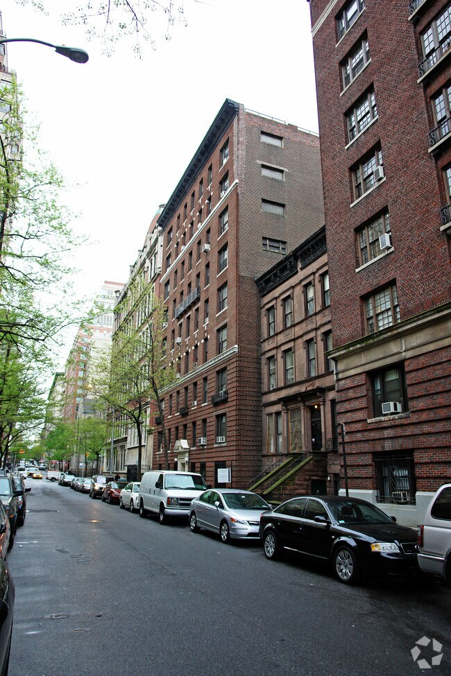 Foto del edificio - 302 W 87th St