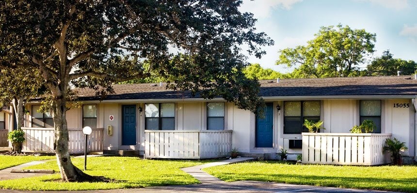 Foto principal - 15125 Pine Meadows Dr