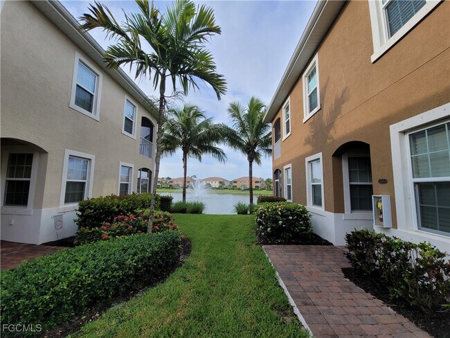 Foto del edificio - 18260 Creekside Preserve Loop