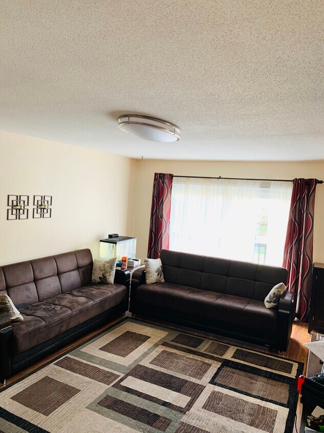 17 Balance Rock Rd, Seymour, CT 06483 Condo for Rent in Seymour, CT