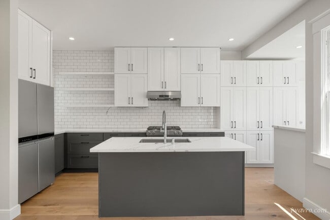 Foto del edificio - 439 Oak St