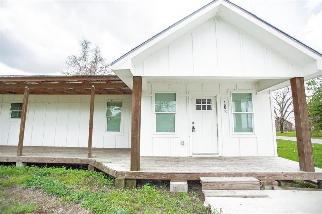 102 Pecan St, Port Neches, TX 77651 House Rental in Port Neches, TX