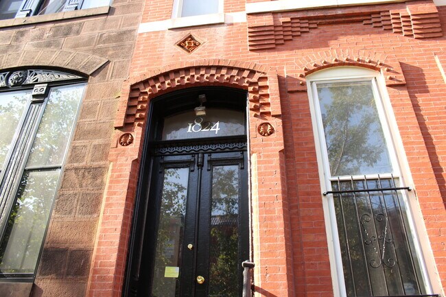 Foto del edificio - 1824 Bolton St
