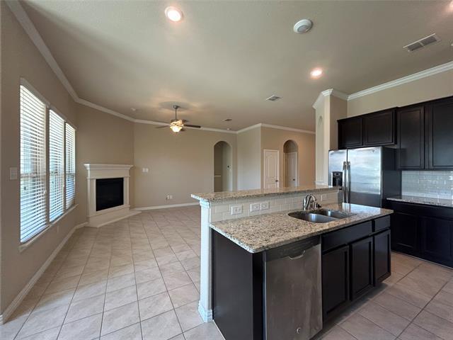 Foto del edificio - 16616 Central Garden Ln