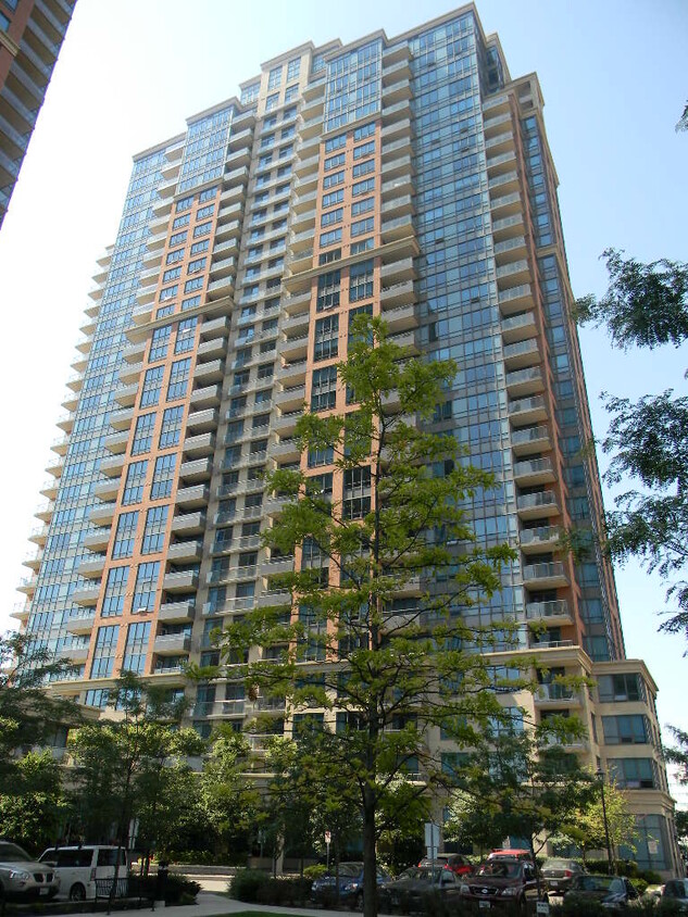 building - 35 Viking Ln