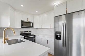 Building Photo - 6225 NW 171st St