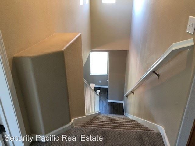 Building Photo - 4 br, 2.5 bath House - 6235 Baywood Dr.