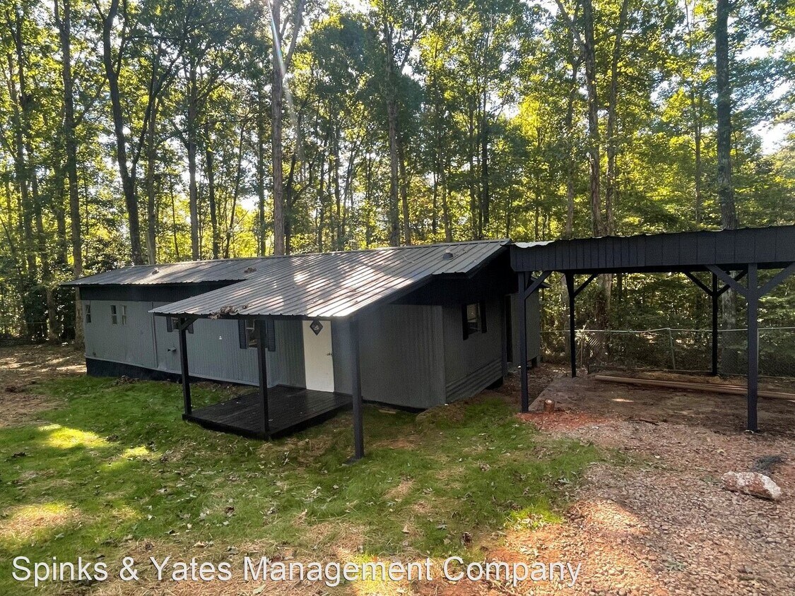 40 Martin Dr, LaGrange, GA 30240 House Rental in LaGrange, GA