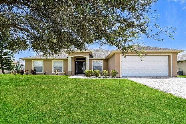 Building Photo - 114 Majestic Gardens Ct
