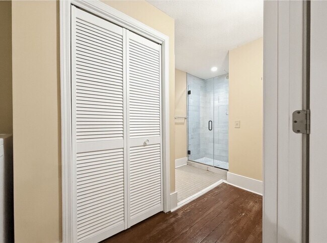 Foto del edificio - 484 1st St