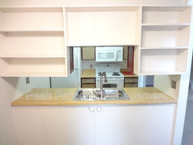 Foto del edificio - 512 E Monroe Dr