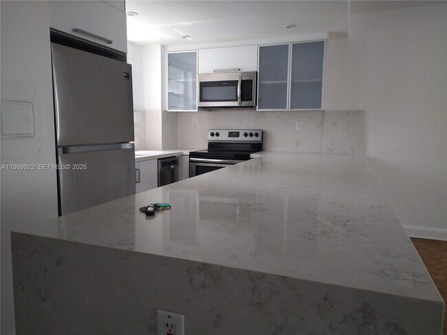 Foto del edificio - 3301 NE 5th Ave