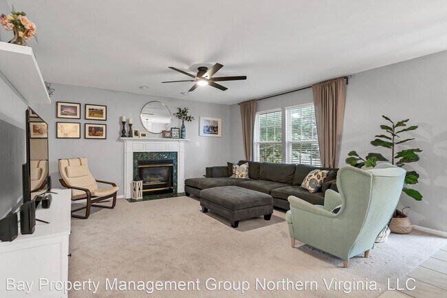 Building Photo - 4 br, 2.5 bath House - 44261 COBHAM STATIO...