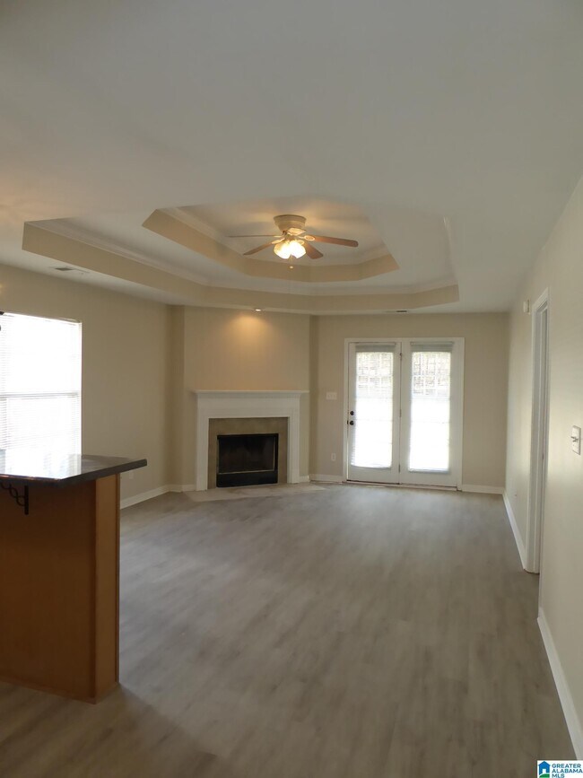 Foto del edificio - 2528 Forest Lakes Ln