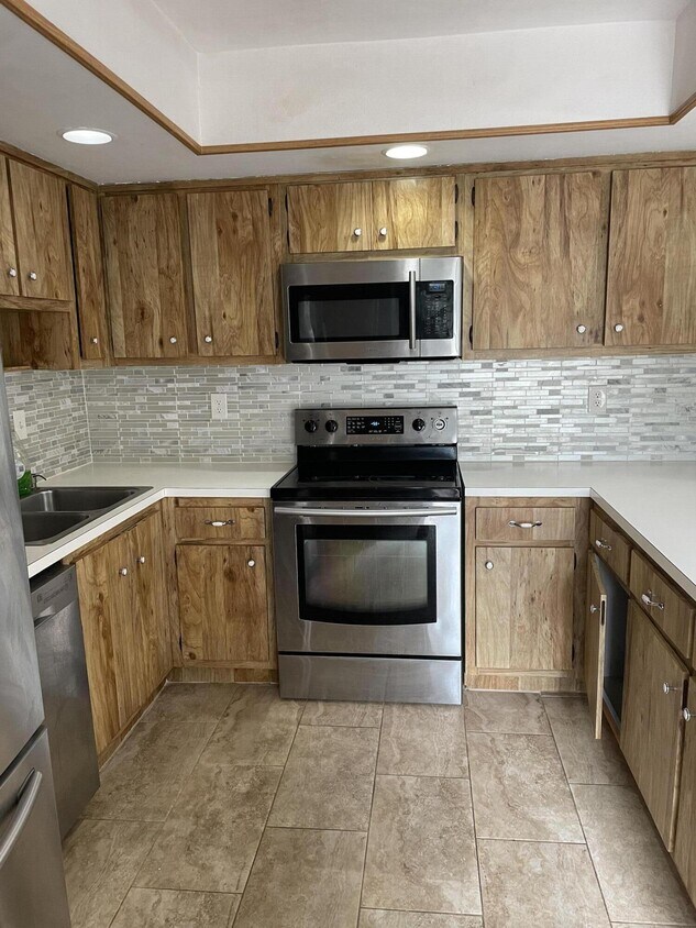 Building Photo - 12079  Regal Court Court  Wellington Fl 33414