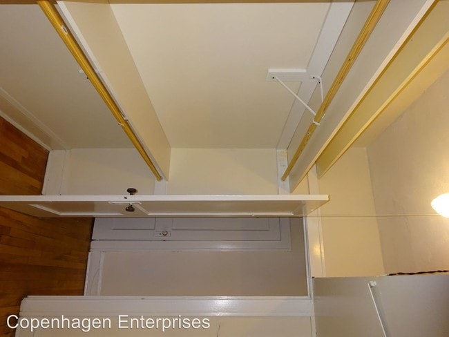 Building Photo - 507 E 14th St