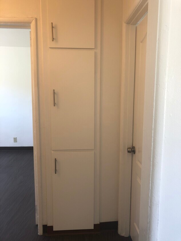 LINEN CLOSET - 1332 W 60th St