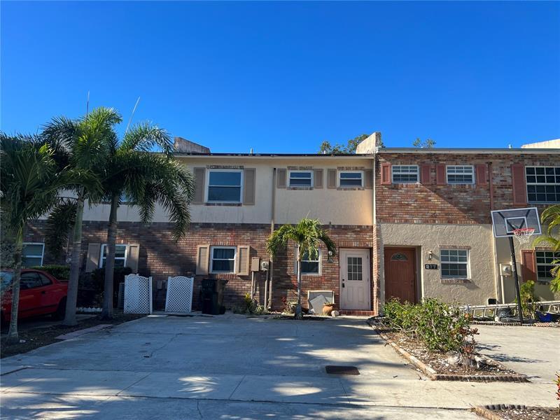 Primary Photo - 275 Sunshine Dr