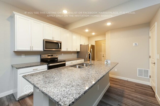 Foto del edificio - 6215 Yellowthroat Ter