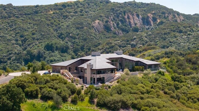 Foto del edificio - 3121 Old Topanga Canyon Rd