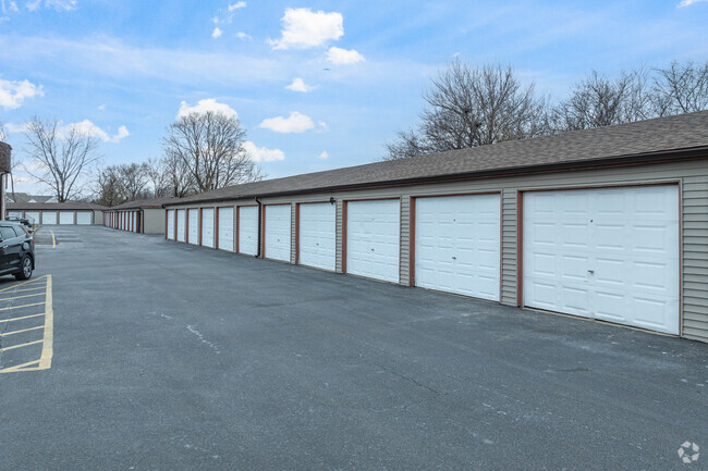 Imagen alternativa - 2301-2390 Bicentennial Ave