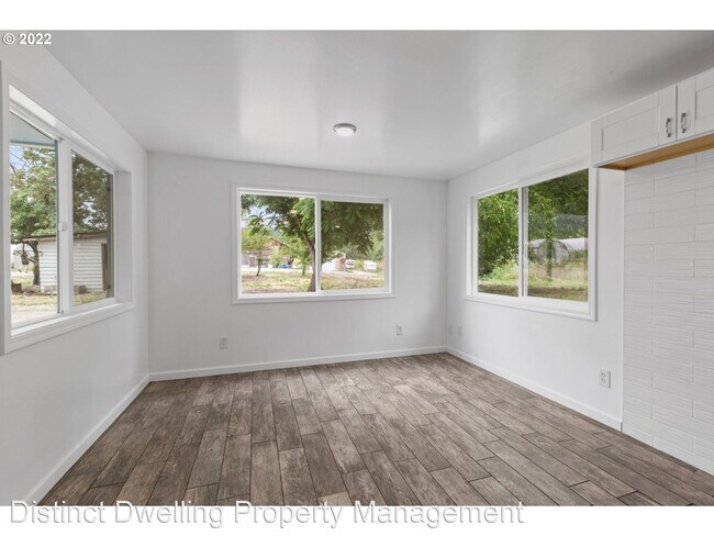 Building Photo - 3 br, 2 bath House - 3226 North Myrtle Road