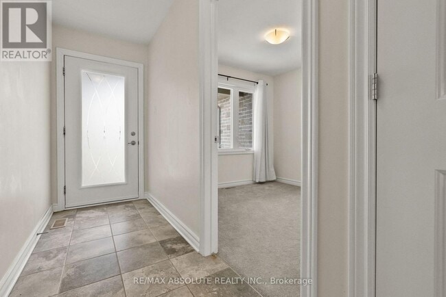 Building Photo - 971 Leishman Dr.