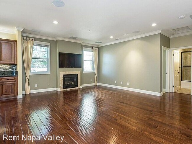 Foto del edificio - 3 br, 2 bath House - 1336 Magnolia  Ave