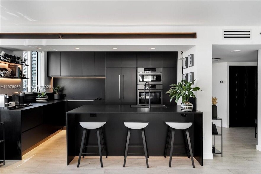 Photo - 650 WEST AVE Unit 712