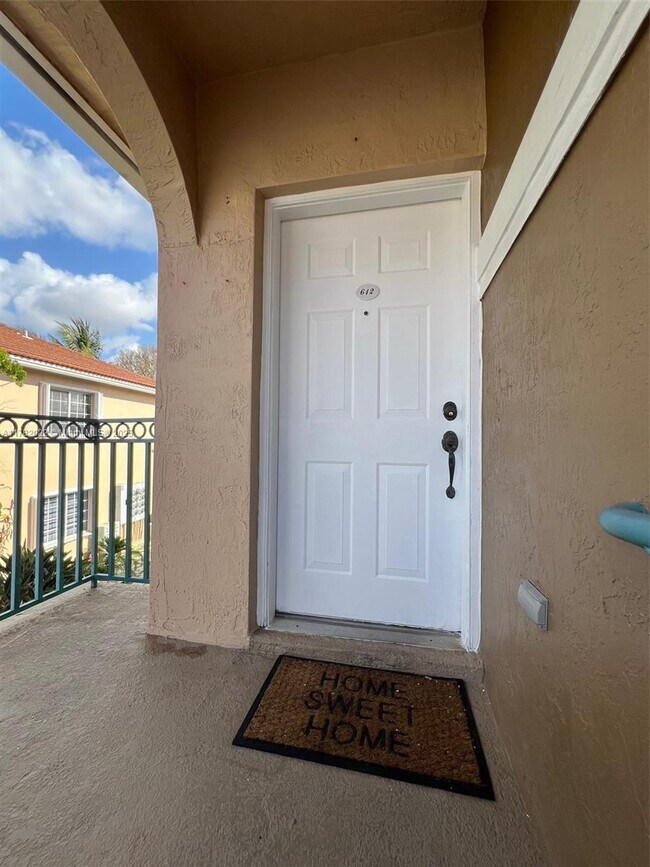 Foto del edificio - 6445 SW 130th Pl
