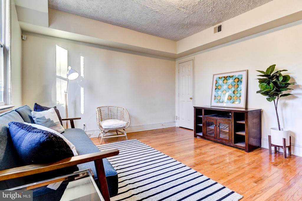 Foto principal - 1125 West Virginia Ave NE