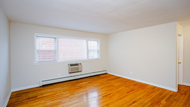 Foto del edificio - 10145 Hartford Ct