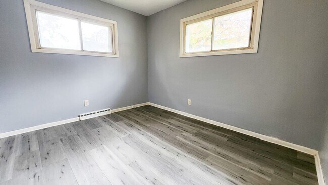 Foto del edificio - Rent ready!