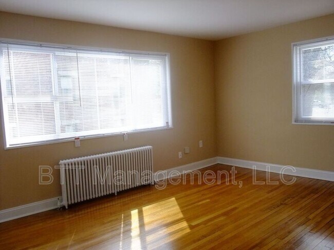 Building Photo - 4013 38th St