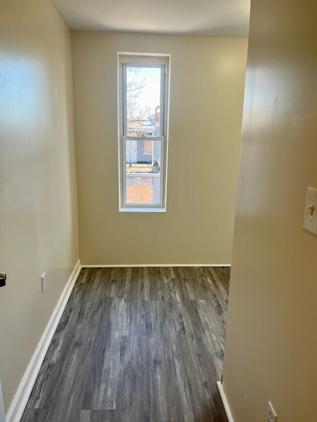 Building Photo - Welcome Home!