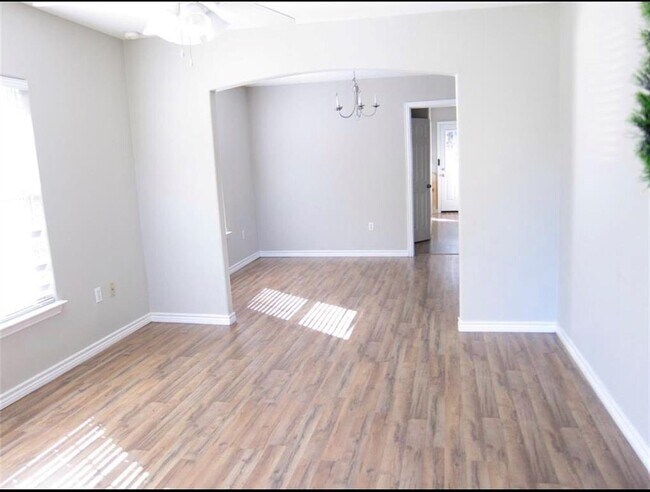 Foto del edificio - 1415 Copeland St