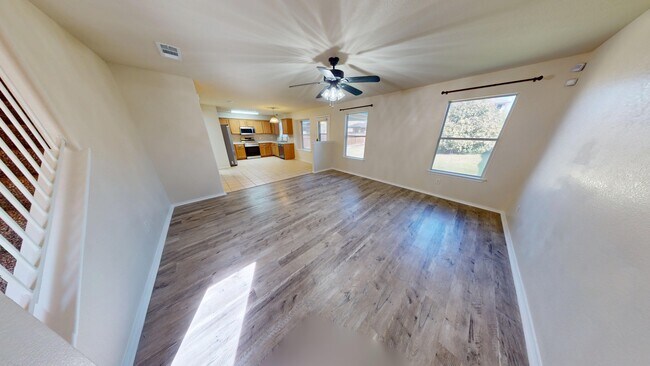 Foto del edificio - 4511 Donegal Bay Ct