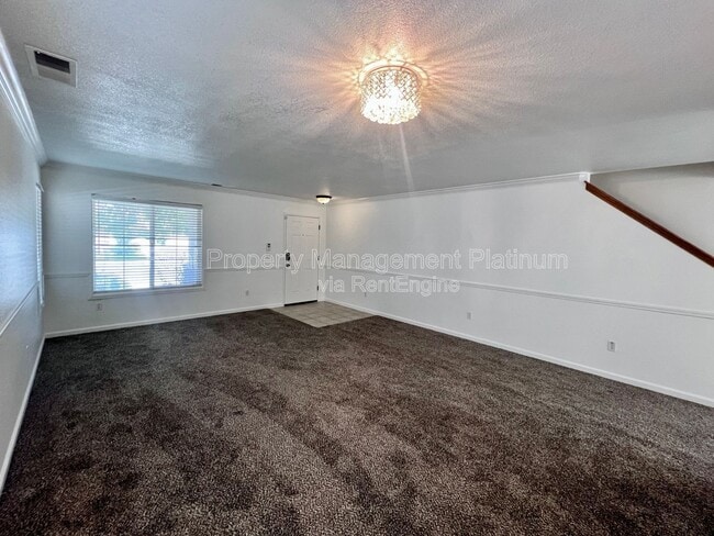 Foto del edificio - 6054 E Hampton Way