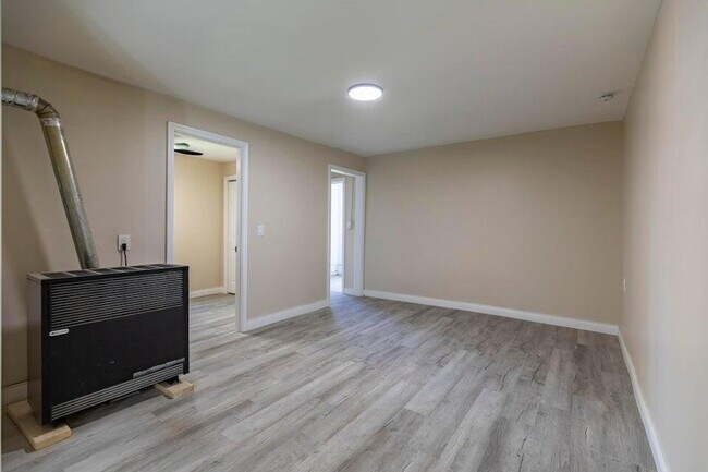 Foto del edificio - 2604 Schrage Ave